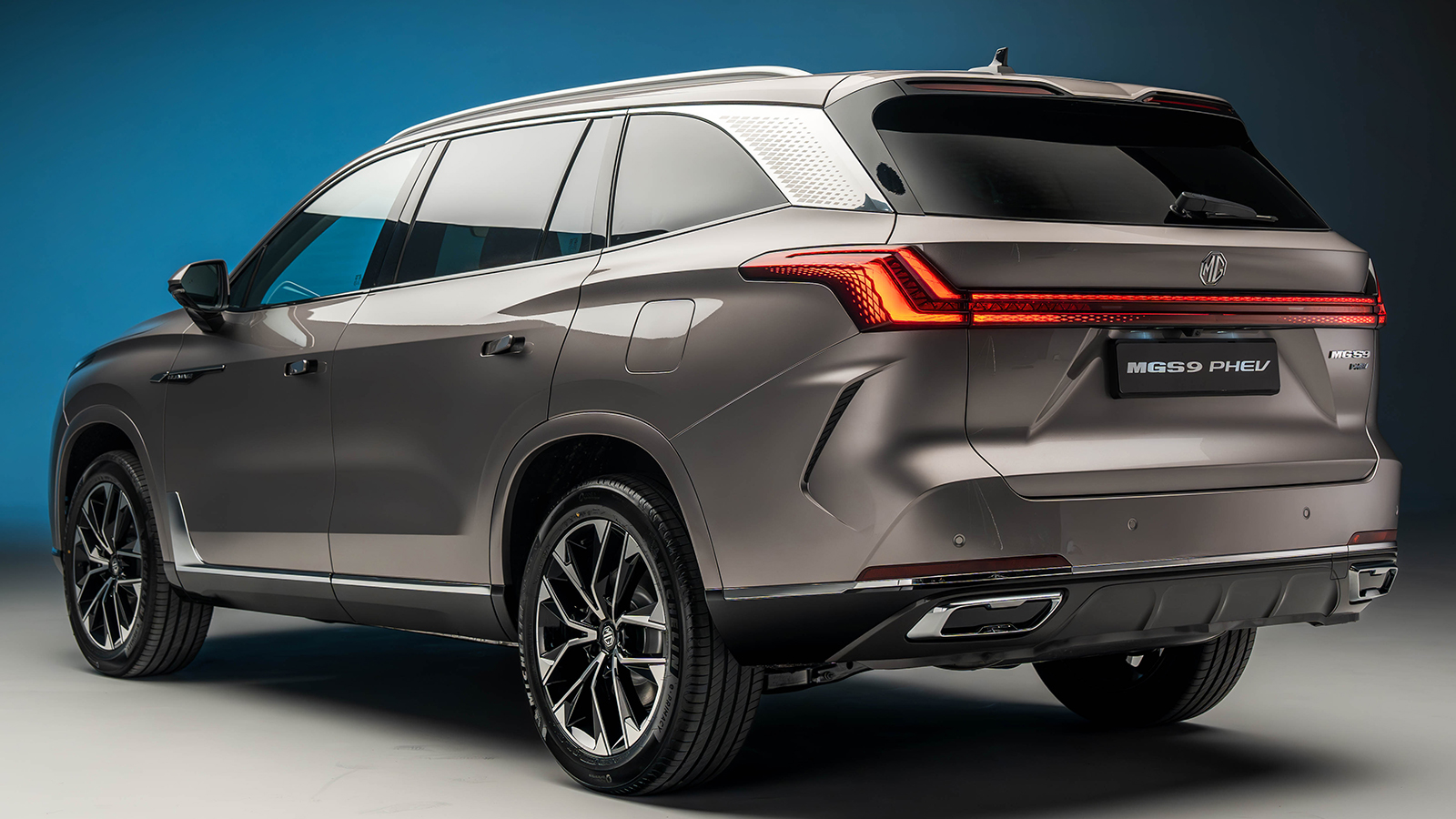 Tο πρώτο επταθέσιο SUV της MG πέρασε επιτυχημένα - με πέντε αστέρια - από τον έλεγχο του EuroNCAP.